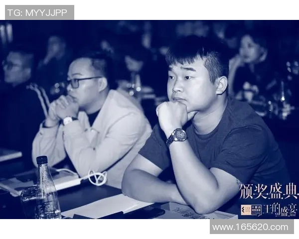 深圳足球队在联合会杯中的拼搏历程与荣耀时刻全景回顾